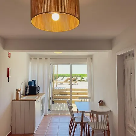 The Lighthouse Arrifana Homestay
