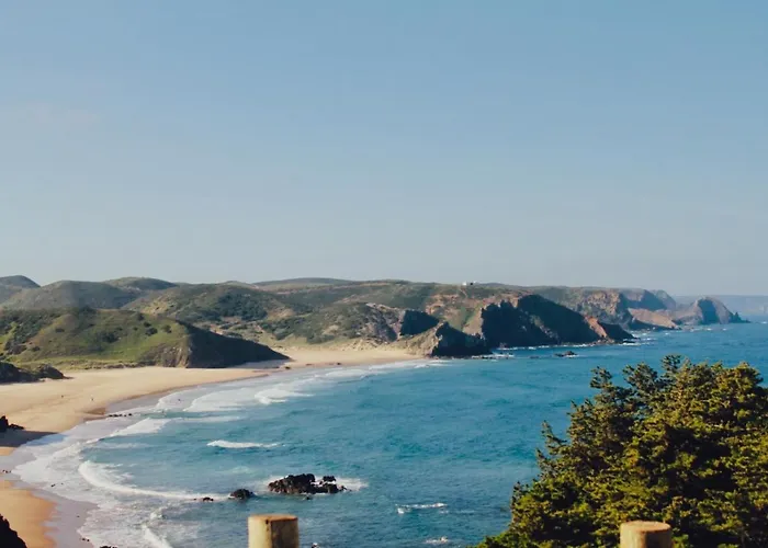 The Lighthouse Arrifana Homestay szállás