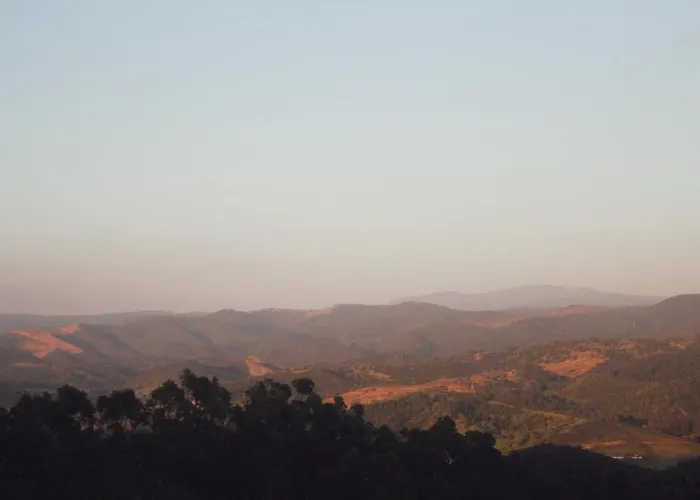 The Lighthouse Arrifana Homestay szállás *