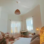 The Lighthouse Arrifana Homestay szállás *